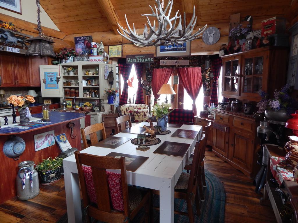 Idle Spurs Log Cabin Bed & Breakfast Black Diamond 외부 사진