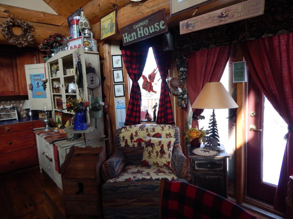 Idle Spurs Log Cabin Bed & Breakfast Black Diamond 외부 사진