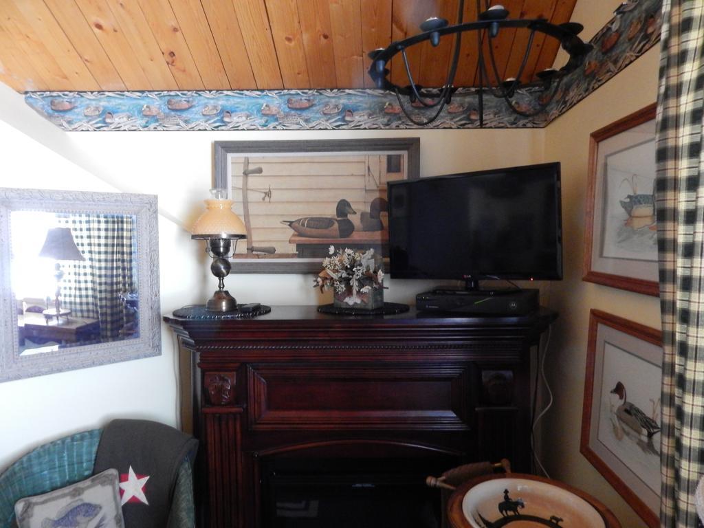 Idle Spurs Log Cabin Bed & Breakfast Black Diamond 외부 사진