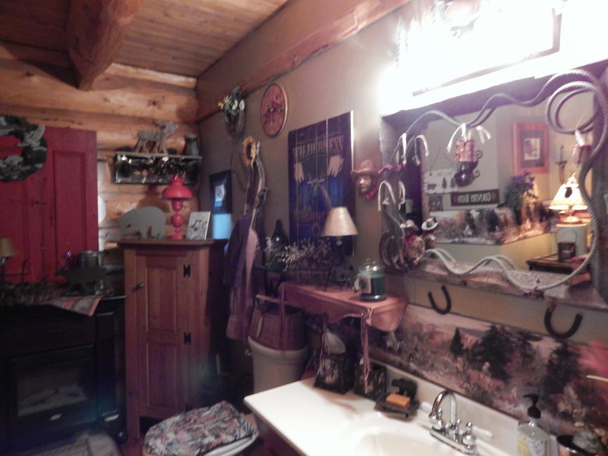 Idle Spurs Log Cabin Bed & Breakfast Black Diamond 외부 사진